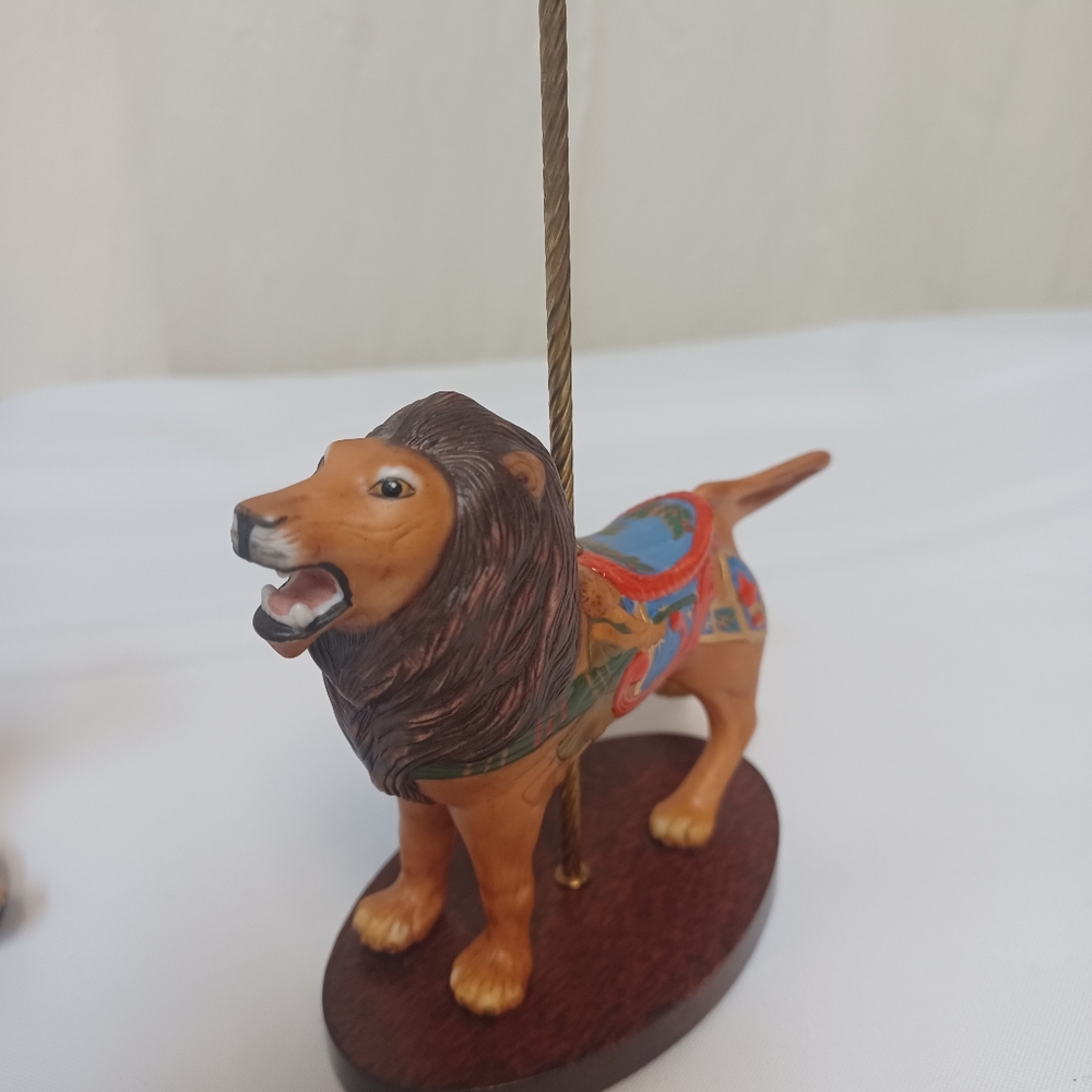 Vintage 1988 Tiger and Lion Figurine Set - Picture 5 of 16